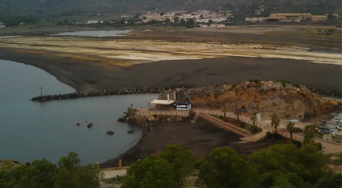 La regeneración ambiental de la bahía de Portmán se pondrá en marcha las próximas semanas