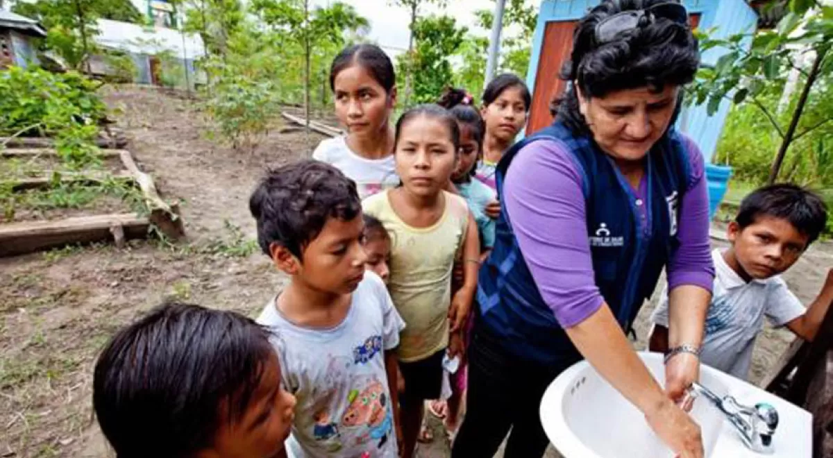 Aquae presenta en la Embajada de Perú su proyecto de agua y saneamiento en la Amazonía Peruana