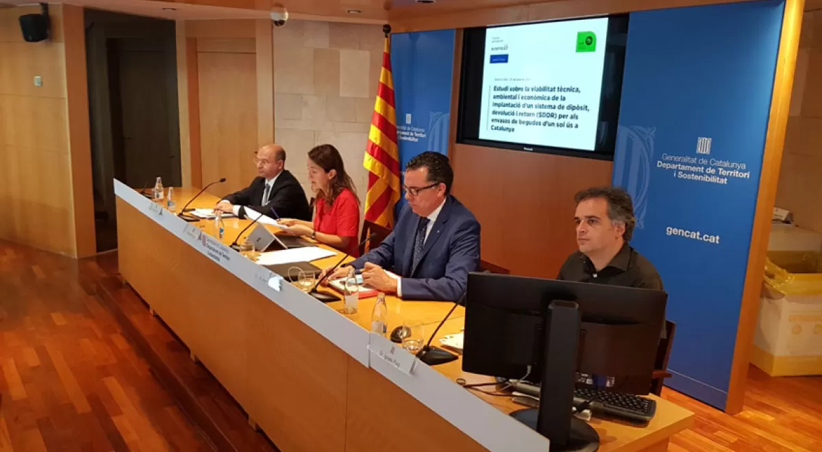Un sistema SDDR complementario a la recogida selectiva podría aumentar un 95% el reciclaje en Cataluña