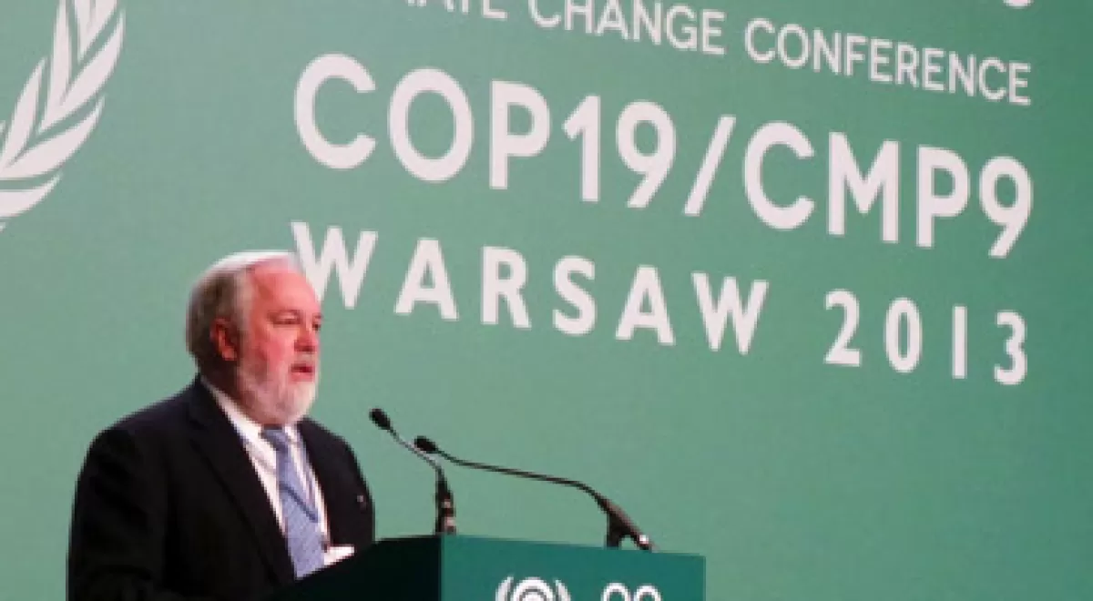 Arias Cañete destaca en la COP19 de Varsovia la necesidad de aprobar compromisos de reducción de emisiones iniciales en 2014