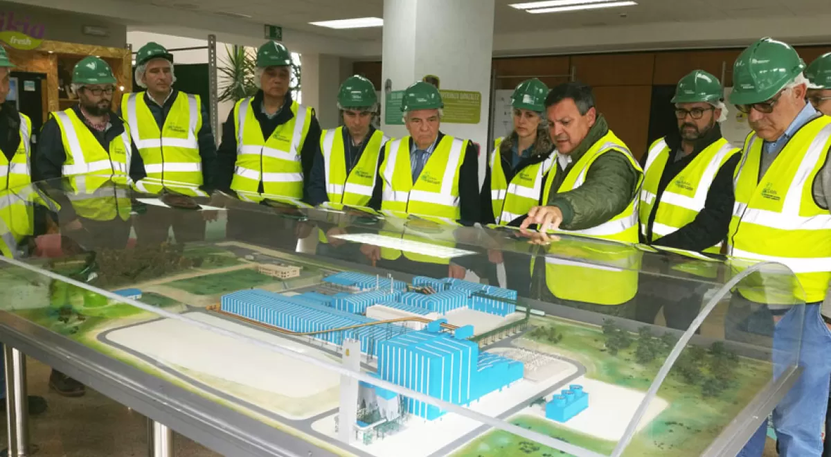 El Colegio Oficial de Ingenieros Industriales de Galicia se interesa por la operativa técnica de Sogama
