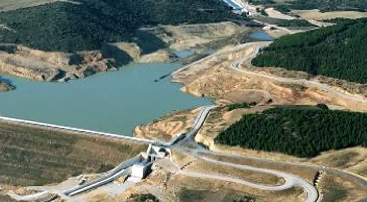 La sociedad estatal CANASA licita por 9,7 millones de euros la explotación de la primera fase del Canal de Navarra