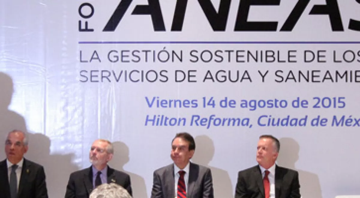 Juan José Guerra Abud destaca los avances logrados por la Conagua durante el Foro Aneas 35 años