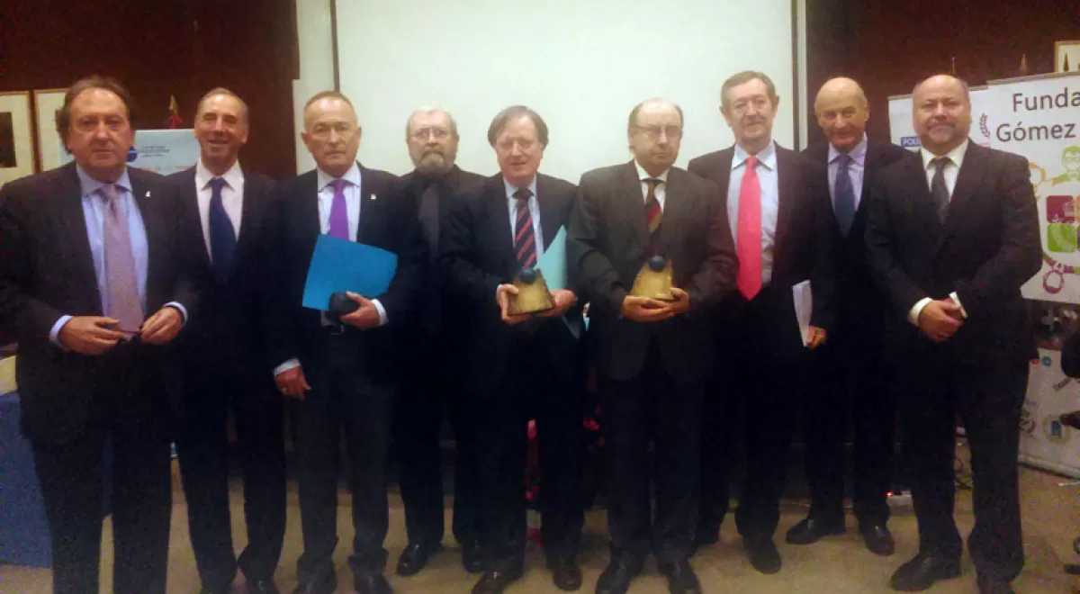 AEAS recibe el premio Manantial de manos del Club del Agua Subterránea
