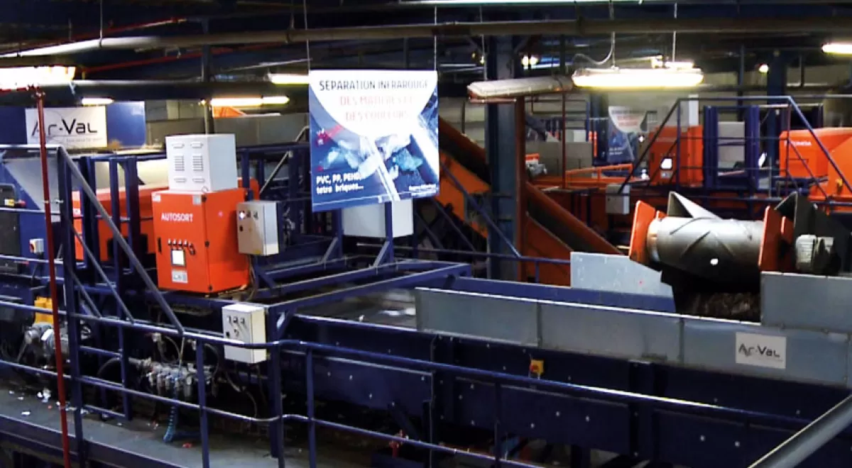 TOMRA Sorting Recycling maximiza la recuperación de PET en la planta francesa SUEZ Regene Atlantique