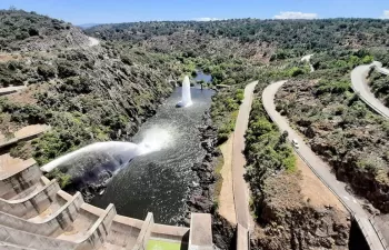 Luz verde a la construcción de una central hidroeléctrica en la presa de Irueña