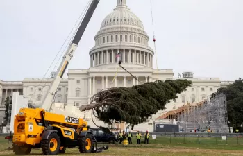 JCB colabora en el comienzo oficial de las Navidades en el Capitolio de Washington