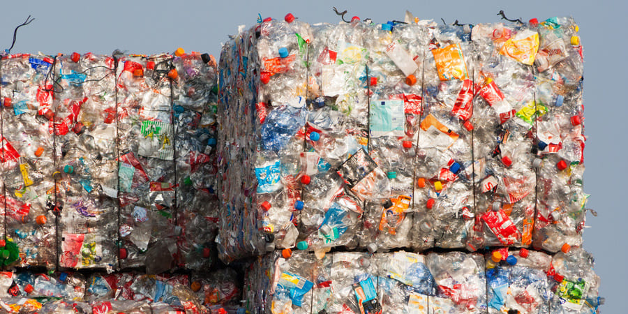 Reglamento UE 2050/40 de envases y su incidencia en España: entre la ...