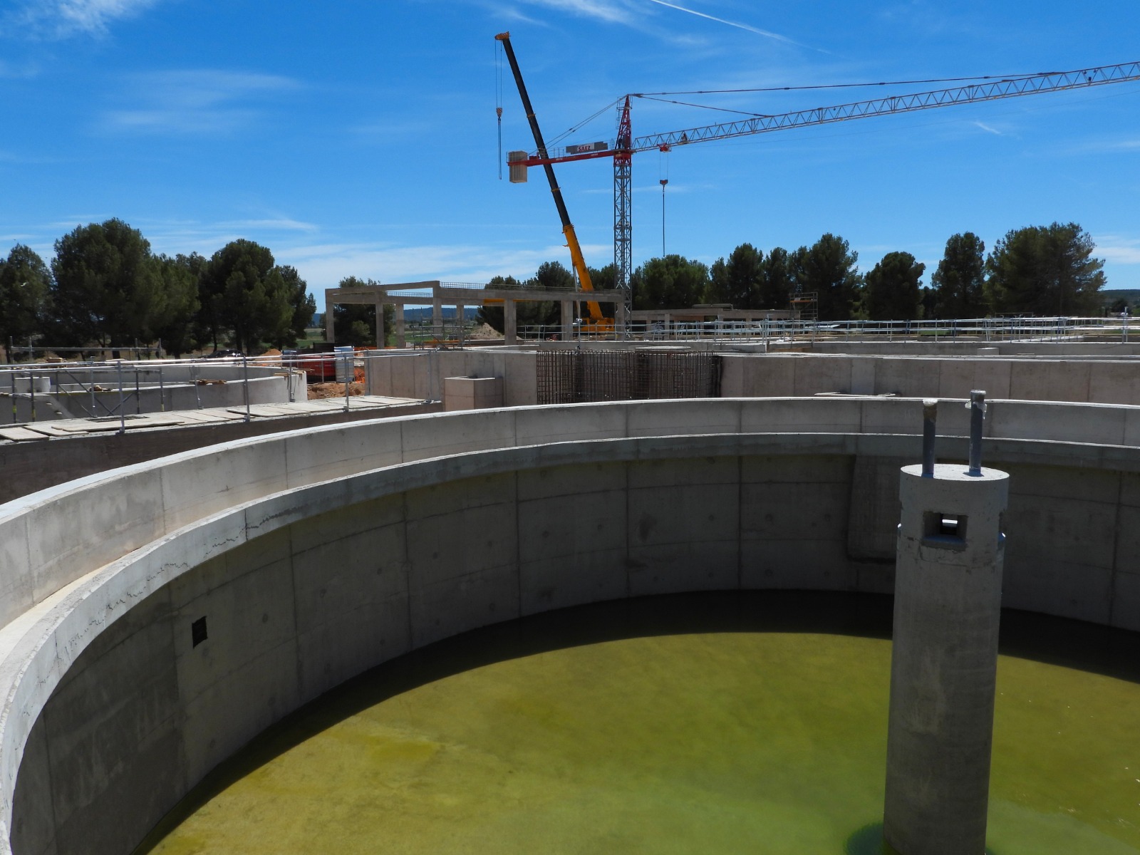 Parte de las nuevas instalaciones de la EDAR de Almansa.
