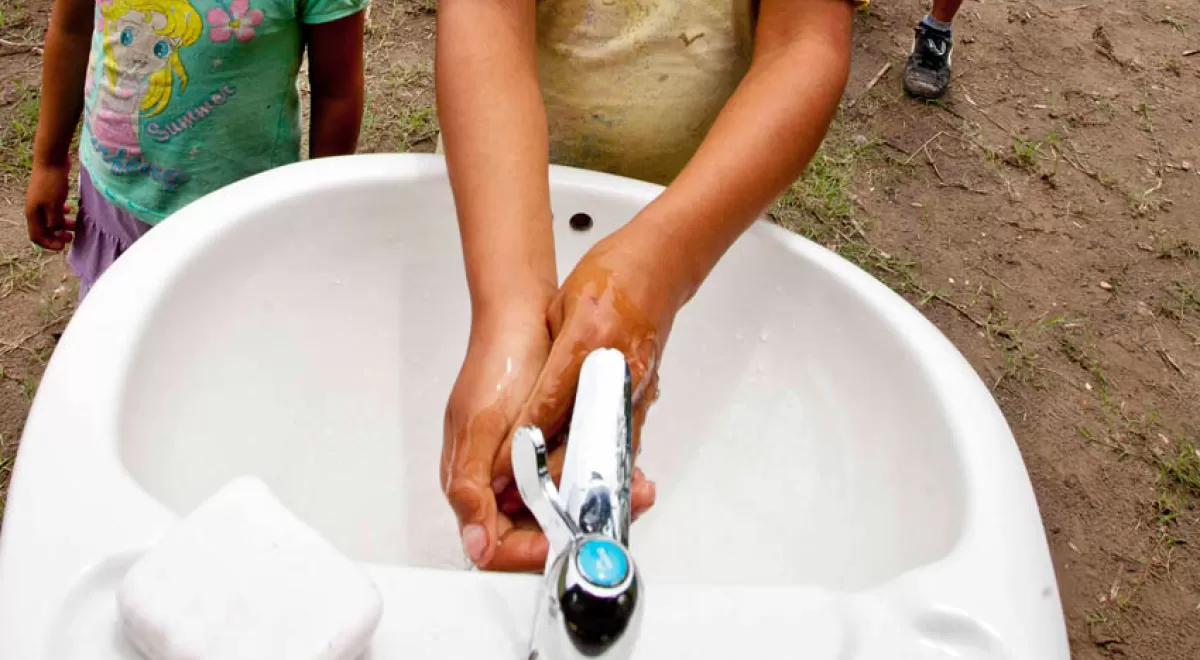 Fundación Aquae nos recuerda que lavarse las manos con jabón puede salvar un millón de vidas al año