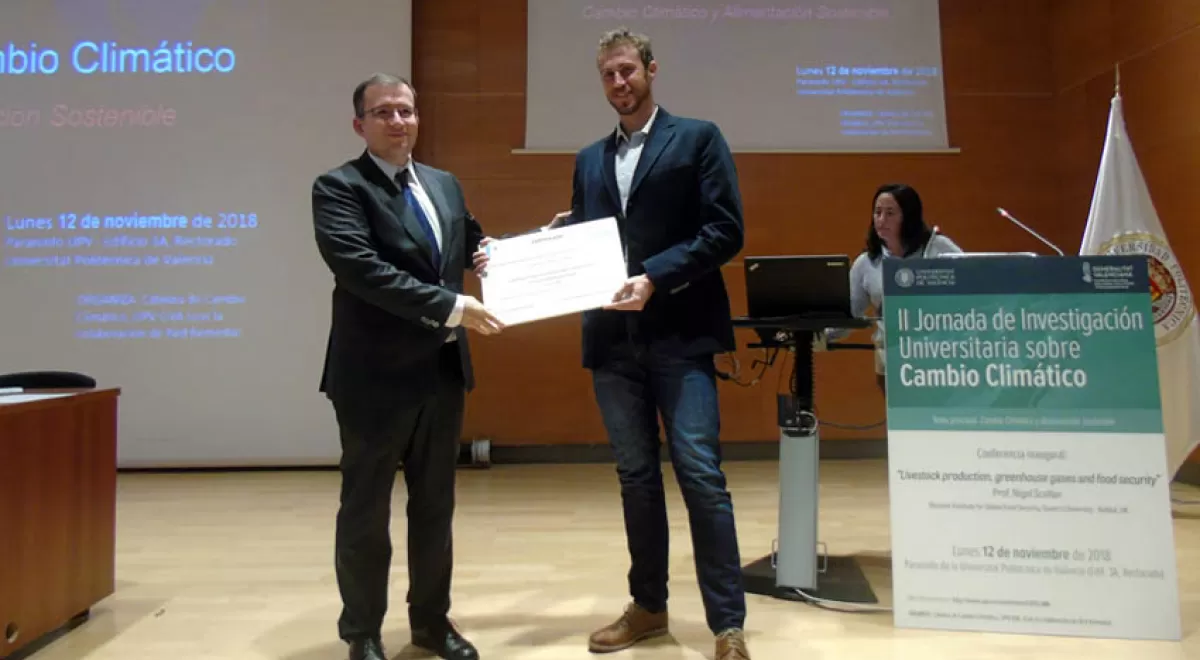 Ignacio Buesa, ganador del premio a la mejor tesis doctoral de la Cátedra de Cambio Climático UPV-GVA