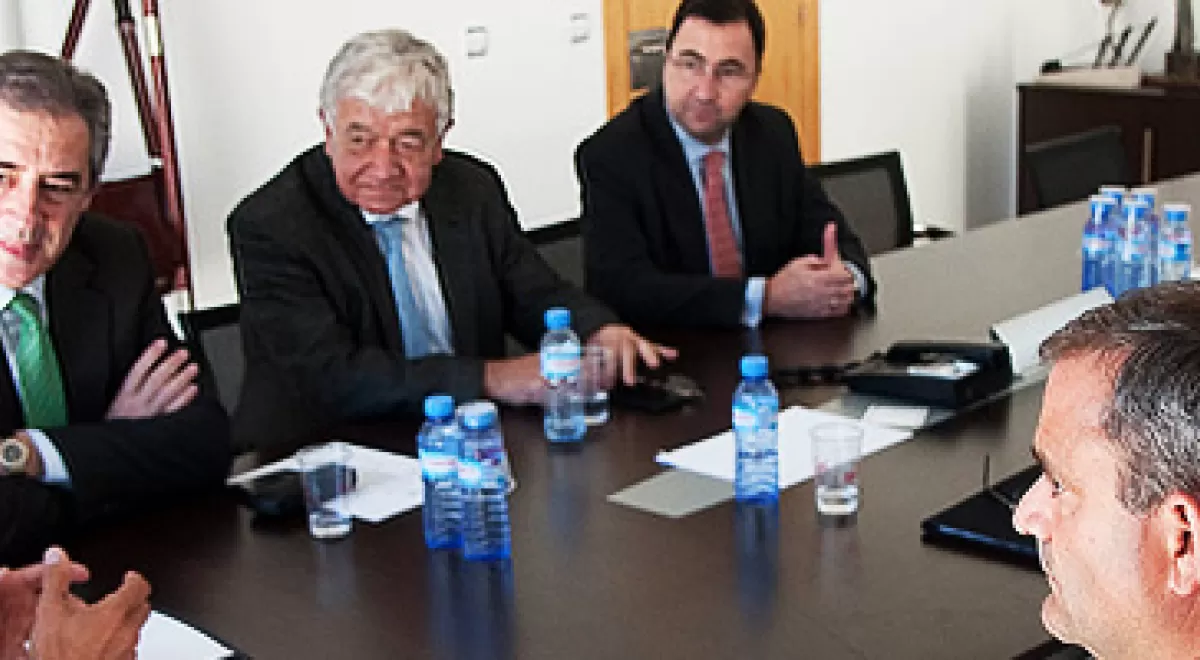 FCC Aqualia y la Fundación Botín colaborarán en la realización del estudio de la huella hídrica de Cantabria
