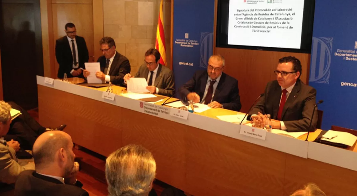 Acuerdo en Cataluña para aumentar un 75% la valorización de los residuos de construcción