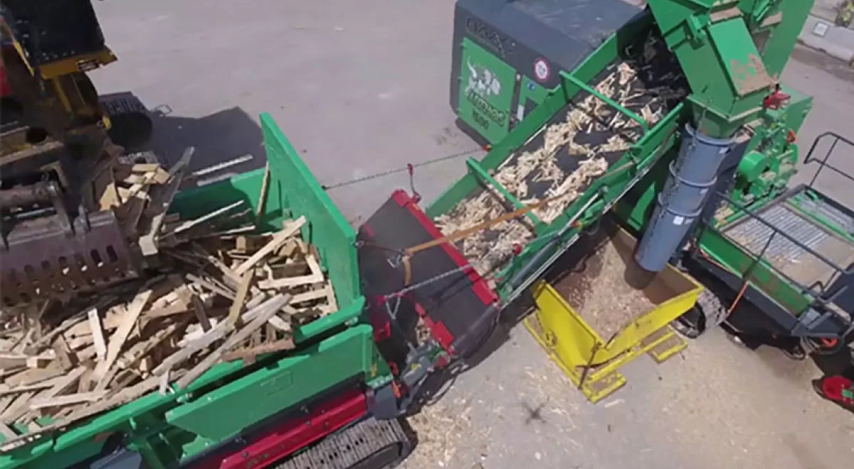 Planta móvil para reciclaje de palets de madera