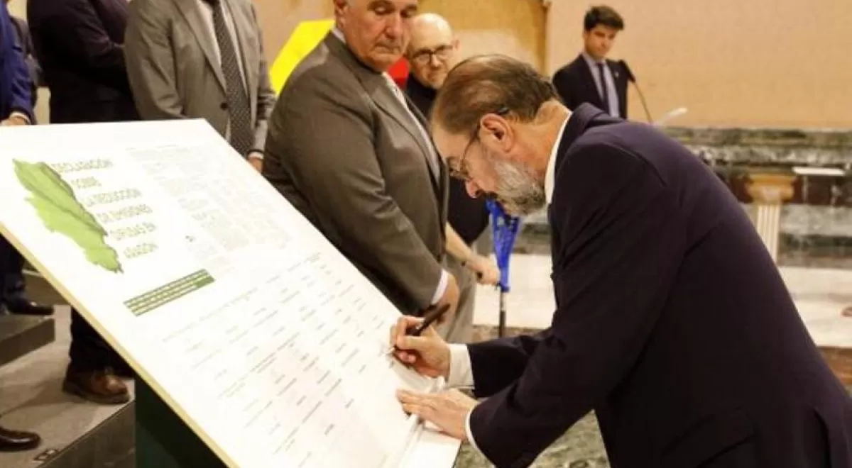 El Gobierno de Aragón firma su primera Declaración sobre la reducción de emisiones difusas