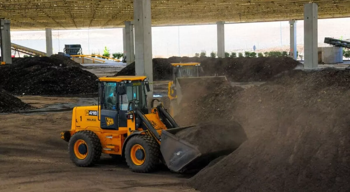 Canal de Isabel II trató 420.000 toneladas de lodo procedentes de aguas residuales en 2021