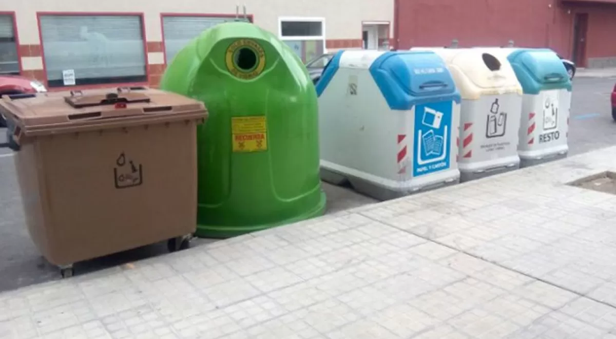 Huesca pone en marcha el plan piloto de reciclaje de materia orgánica con el quinto contenedor