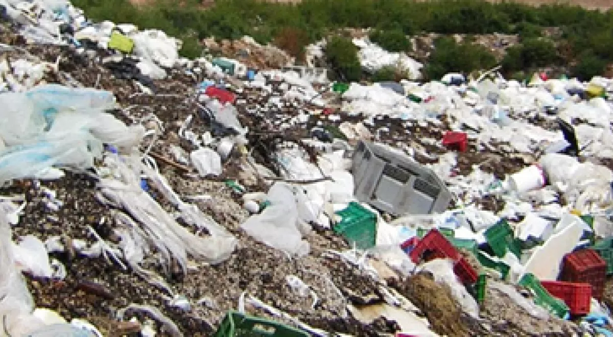 La Junta de Castilla y León anuncia la licitación del sellado del vertedero de residuos de Valdeseñor