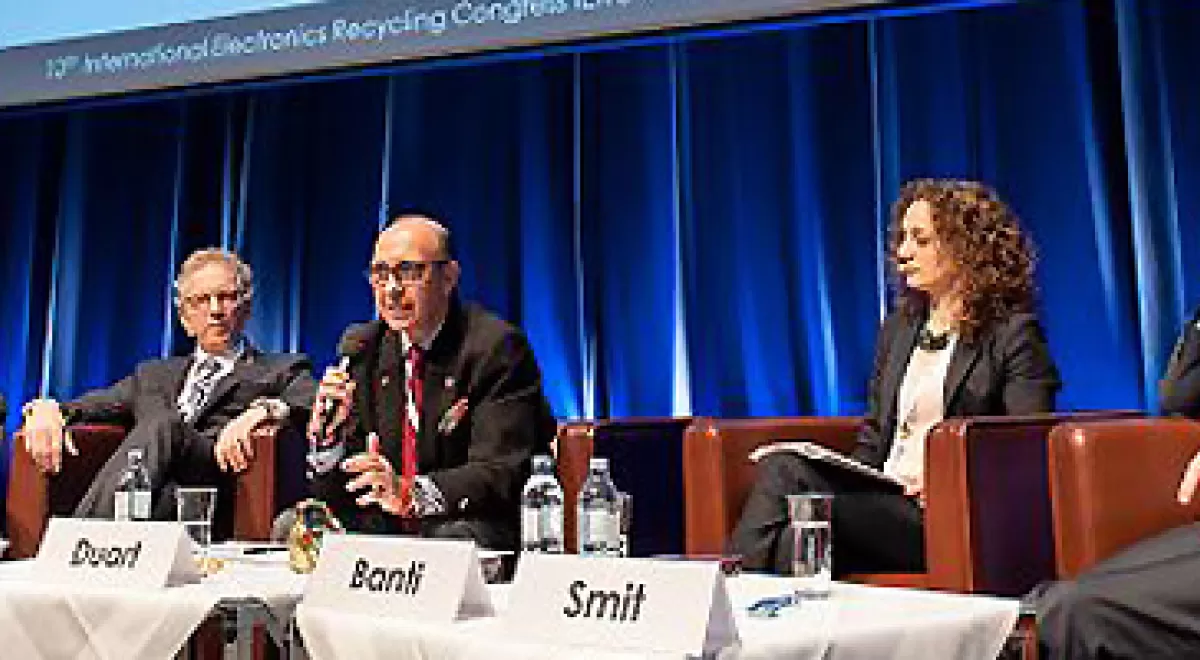 La industria del reciclaje de residuos electrónicos alerta de la difícil situación del mercado durante la apertura del IERC 2015