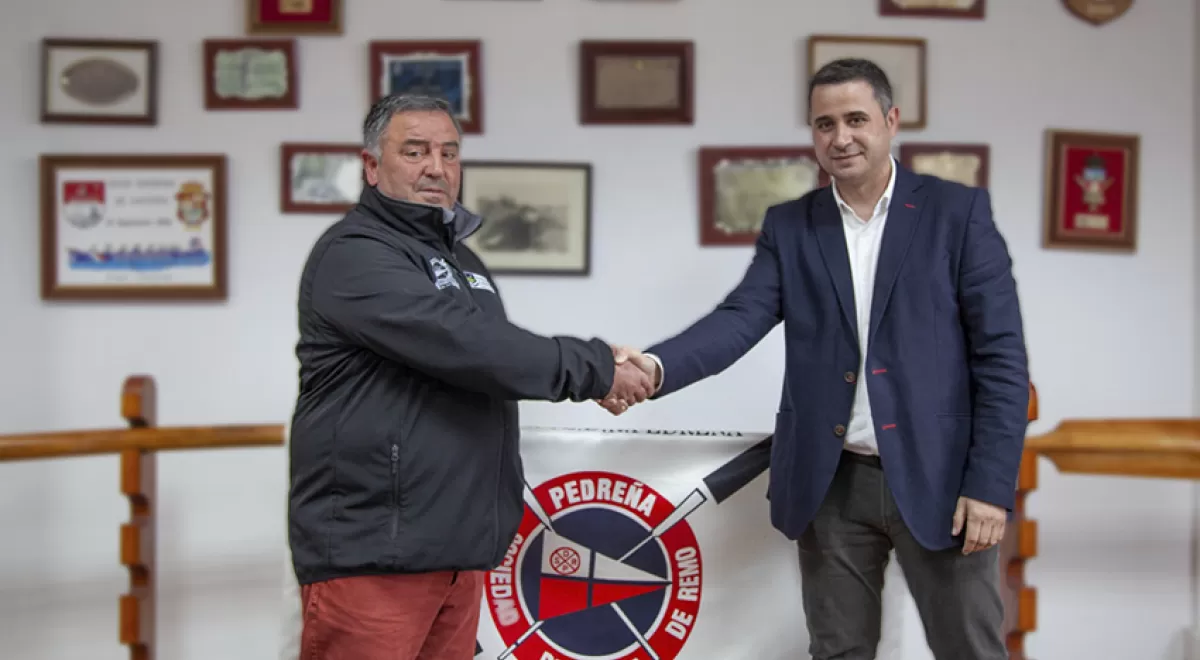 Inimawater patrocina a la Sociedad de Remo Pedreña como apuesta por el deporte de tradición en Cantabria