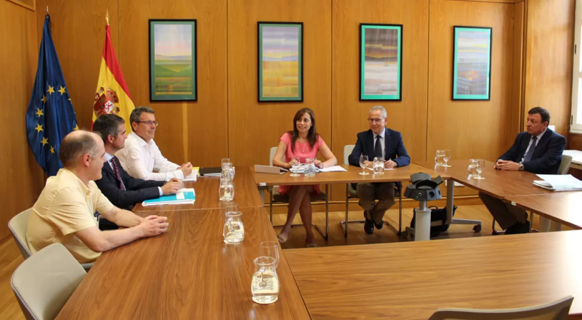 Liana Ardiles se reúne con el director del Agua de la Región de Murcia para tratar el Pacto Nacional del Agua