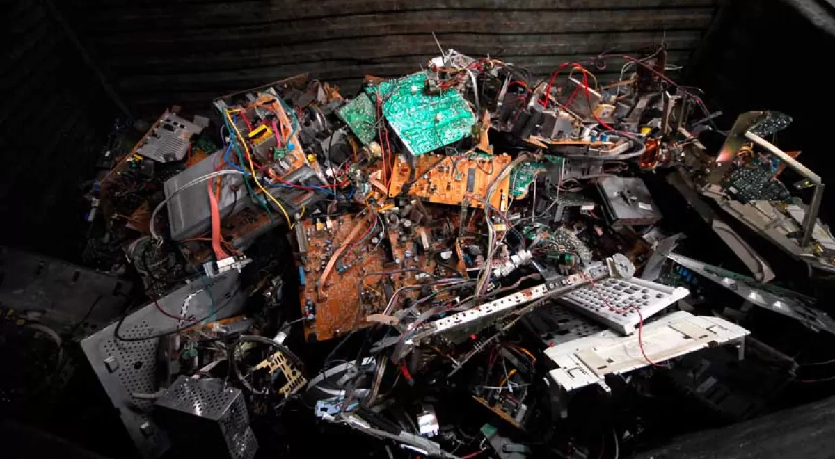 El reciclaje de aparatos electrónicos y pilas avanza en un año marcado por la COVID-19