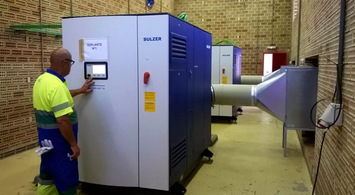 Aqualia mejora la depuradora de Sanlúcar reduciendo ruidos y consumo de energía