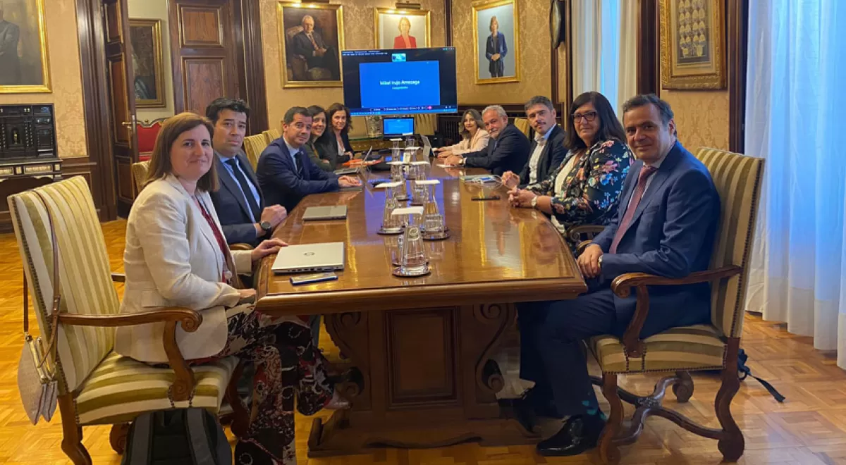 La primera reunión operativa del grupo de trabajo del Corredor del Hidrógeno del Ebro tiene lugar en Navarra
