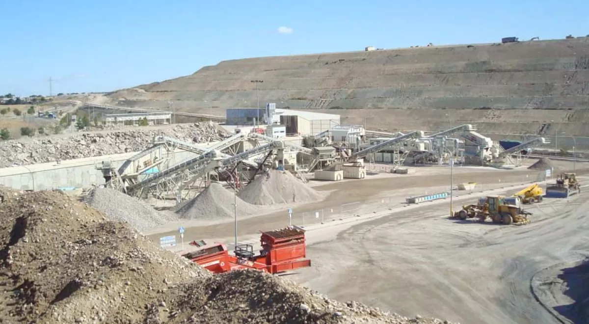 AGESMA RCD alerta del grave colapso que generará el cierre indefinido de las instalaciones de Salmedina
