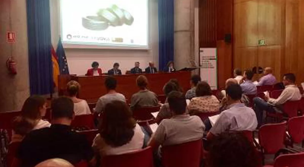 El Gobierno canario analiza medidas contra el fraude en la gestión de neumáticos fuera de uso