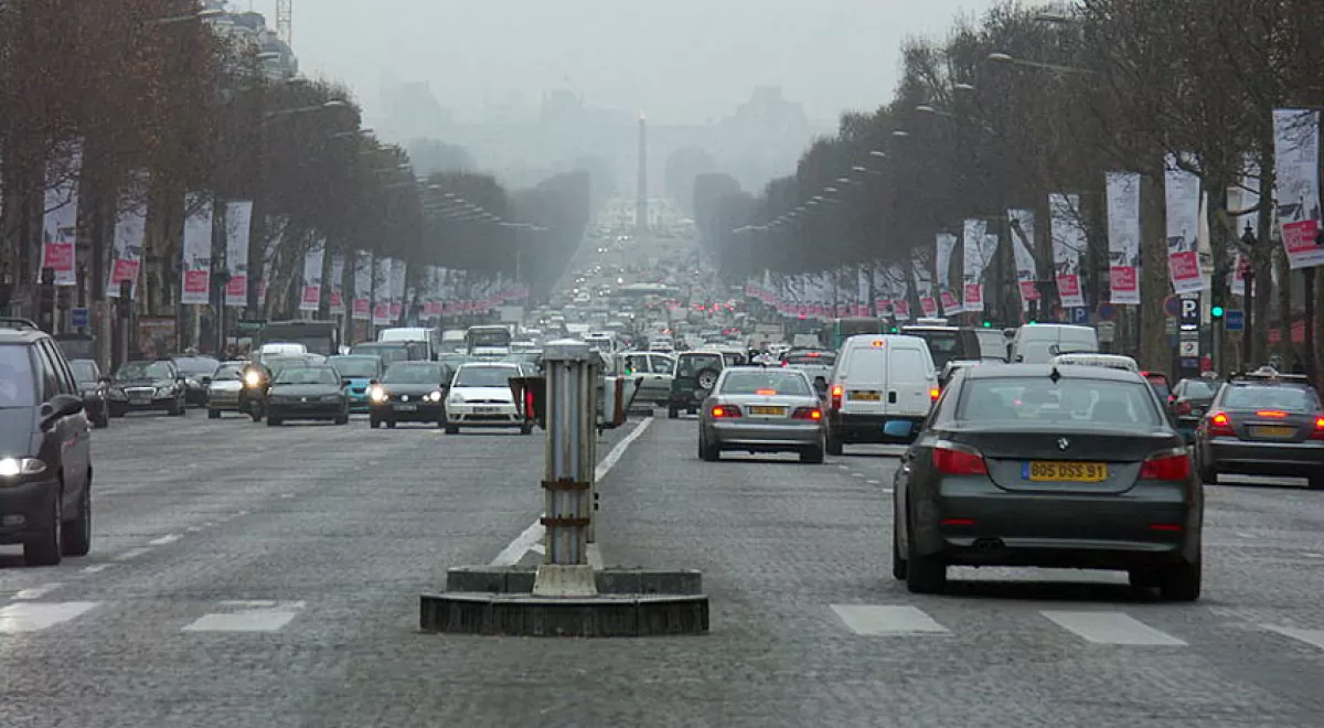 Consulta pública en Francia de 2 decretos para frenar la contaminación atmosférica de vehículos