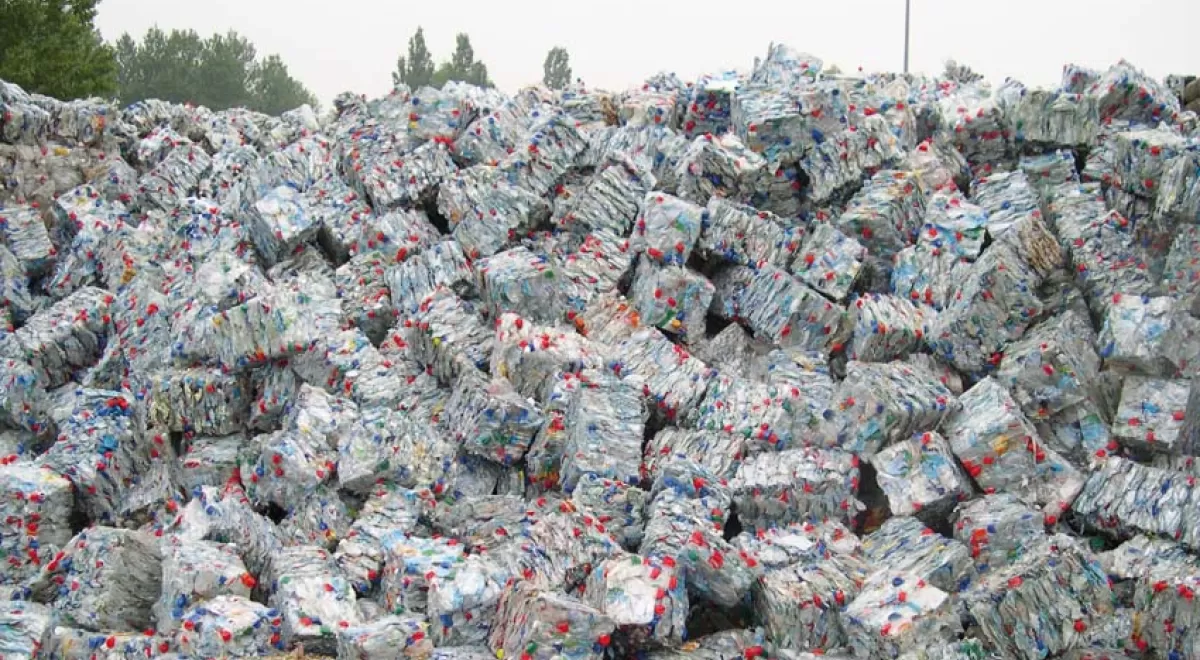 España destaca en reciclado  y suspende en vertedero, según un estudio de PlasticsEurope