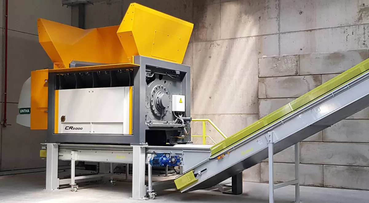 UNTHA CR2000: la potente trituradora para el reciclaje de desechos reutilizables