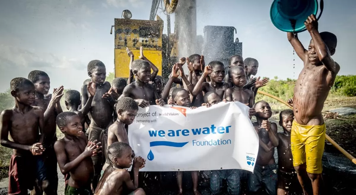 Cuando oyes la llamada de la naturaleza, necesitas un retrete