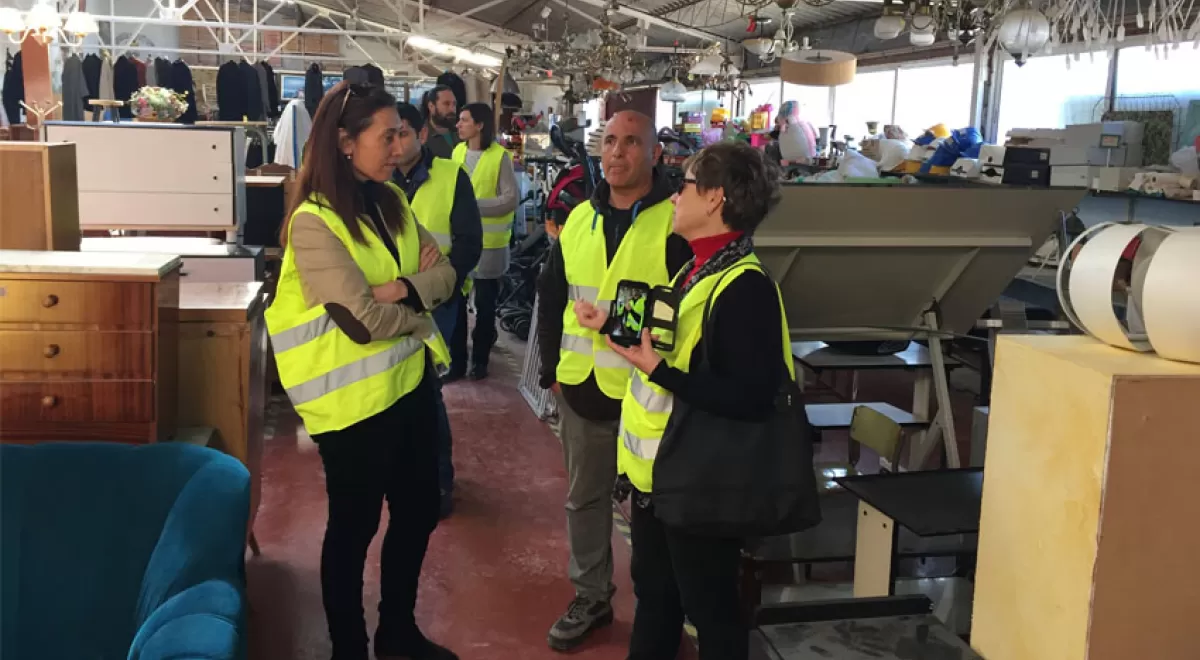 Región de Murcia apoya a las organizaciones de economía social en la gestión de residuos domésticos