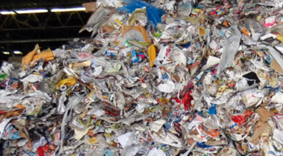 España se sitúa entre los tres países europeos que más reciclan papel y cartón