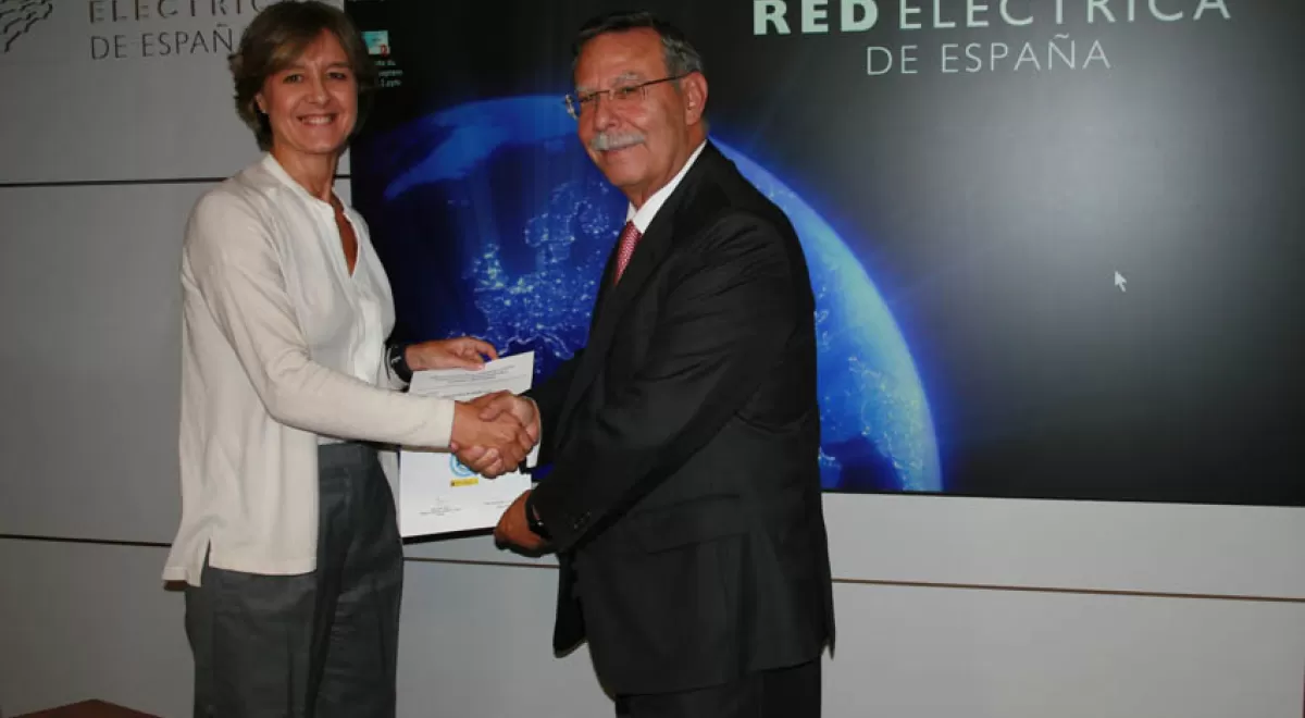 Red Eléctrica de España recibe el certificado de inscripción en el Registro de huella de carbono