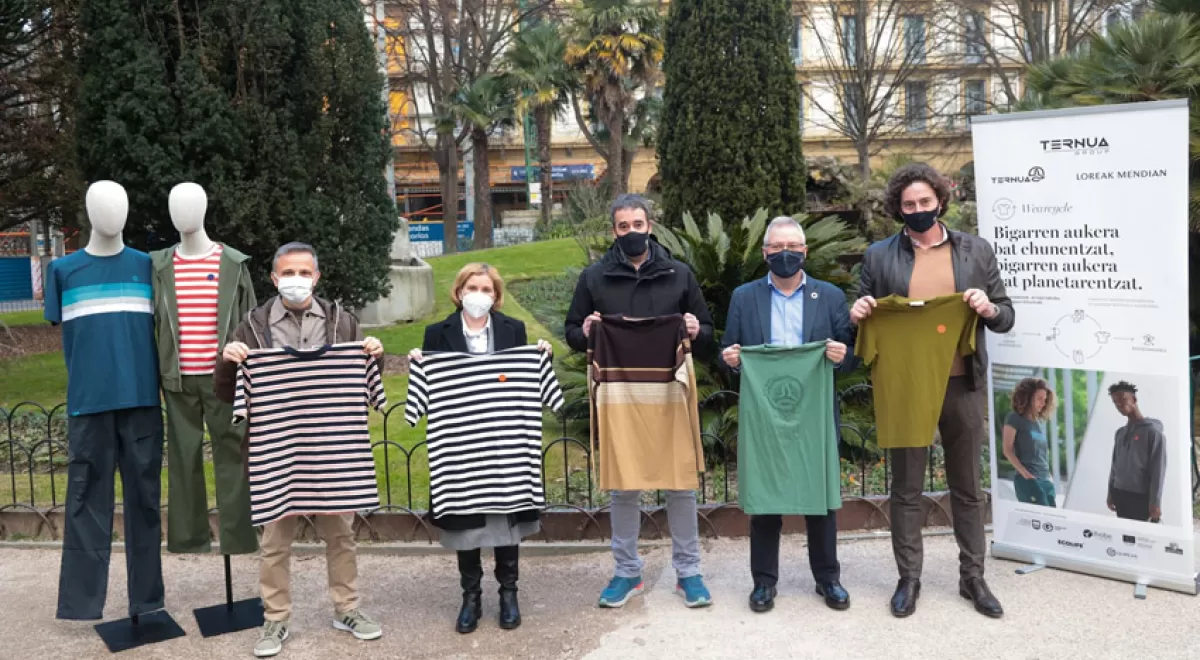 Nace Wearcycle, un proyecto de economía circular que recicla sábanas en desuso y las convierte en prendas