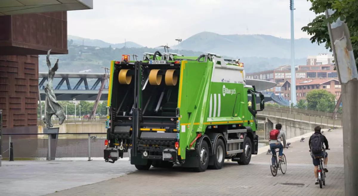 Bilbao, Pamplona y Oviedo, las ciudades con el servicio de gestión de residuos mejor valorado