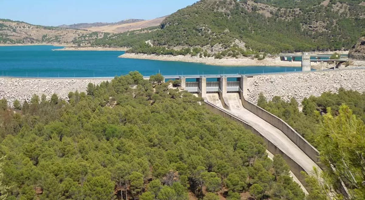 La falta de consenso ralentiza las obras de depuración de las aguas que vierten al Guadalhorce