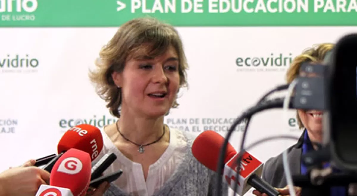 Isabel García Tejerina presenta con Ecovidrio los resultados y objetivos del Plan de Educación para el Reciclaje en colegios