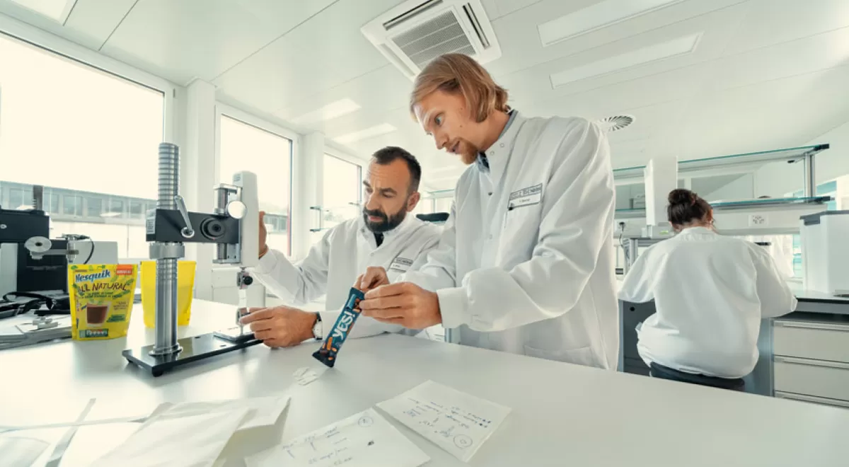 Nestlé inaugura su instituto de investigación de envases, el primero de la industria alimentaria
