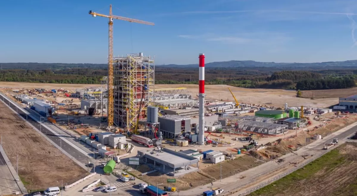 Greenalia completa el 80% de la construcción de la planta de biomasa de Curtis