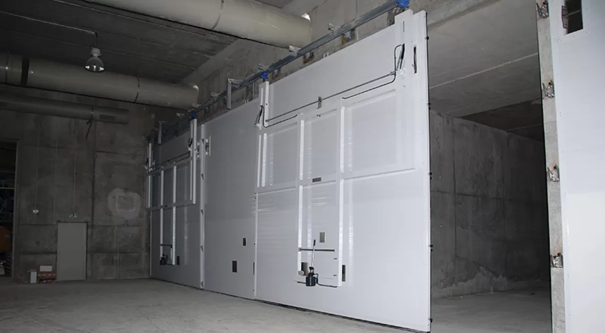 Angel Mir instala sus puertas herméticas en plantas de compostaje de Grecia