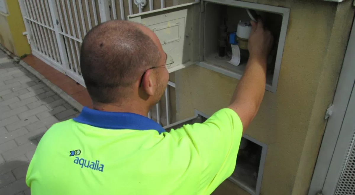 El Ayuntamiento de Denia y Aqualia crean un Fondo de Social para las familias sin recursos