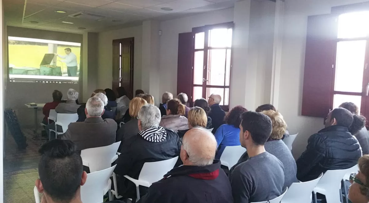 Sogama entrega 75 compostadores al Concello de Ourense para impulsar la implantación del autocompostaje