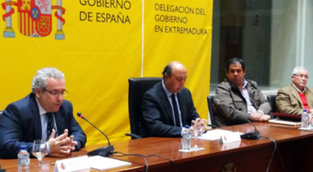 ACUAES suscribe acuerdos para la mejora del abastecimiento en Badajoz, dentro de un programa de inversiones de 100 millones de euros