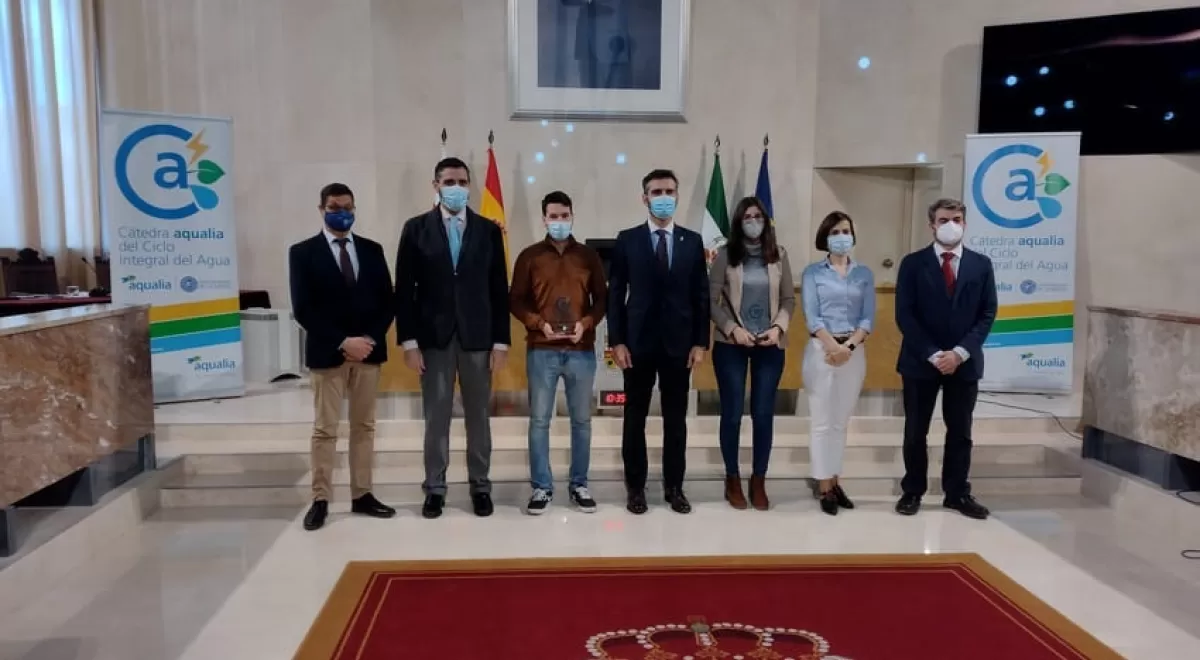 La Cátedra Aqualia premia los mejores trabajos de Fin de Grado y Máster