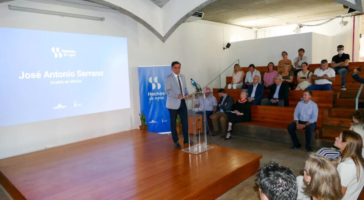 El Ayuntamiento de Murcia presenta la campaña ‘Hechos de agua' junto con Aguas de Murcia