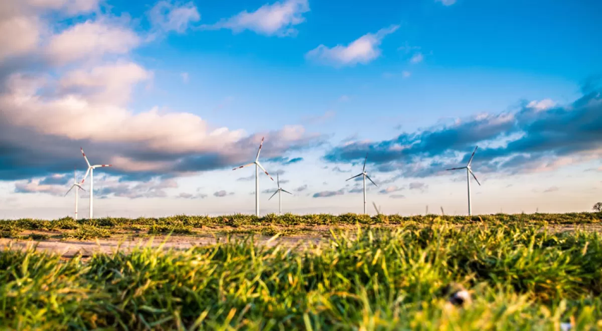 Europa destaca la amplitud de las medidas del Plan de Energía y Clima del Gobierno